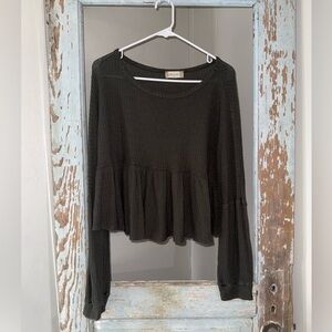 Altar’d State Waffle Knit Peplum Long Sleeve Top Olive Green Size Medium
